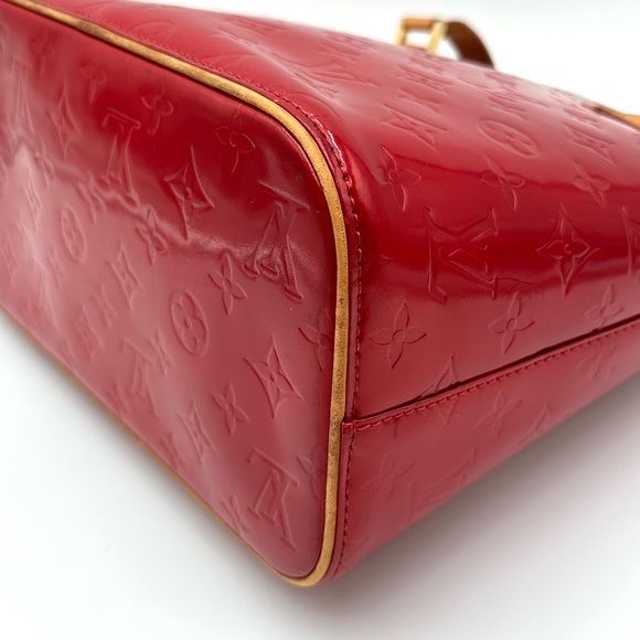Authentic Louis Vuitton Red Houston Vernis Leather Tote Bag - Picture 11 of 16